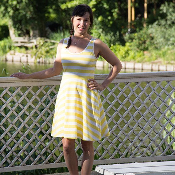 free tutorial skater dress combined with tank top